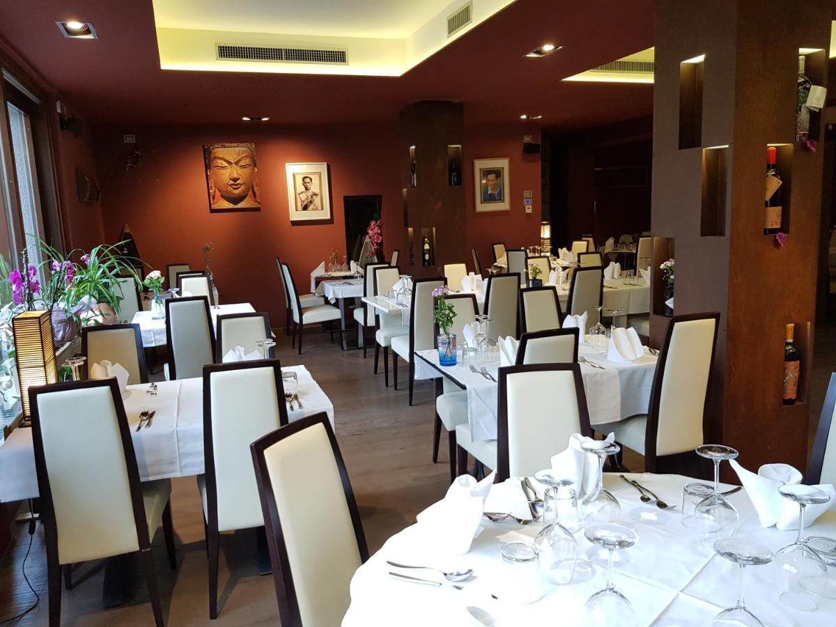 Thai Orchidee Restaurant&Rooms Garda  Exterior foto
